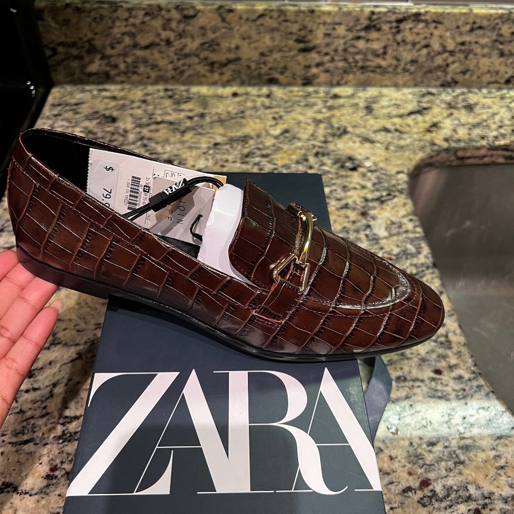 Zara Flat shoes